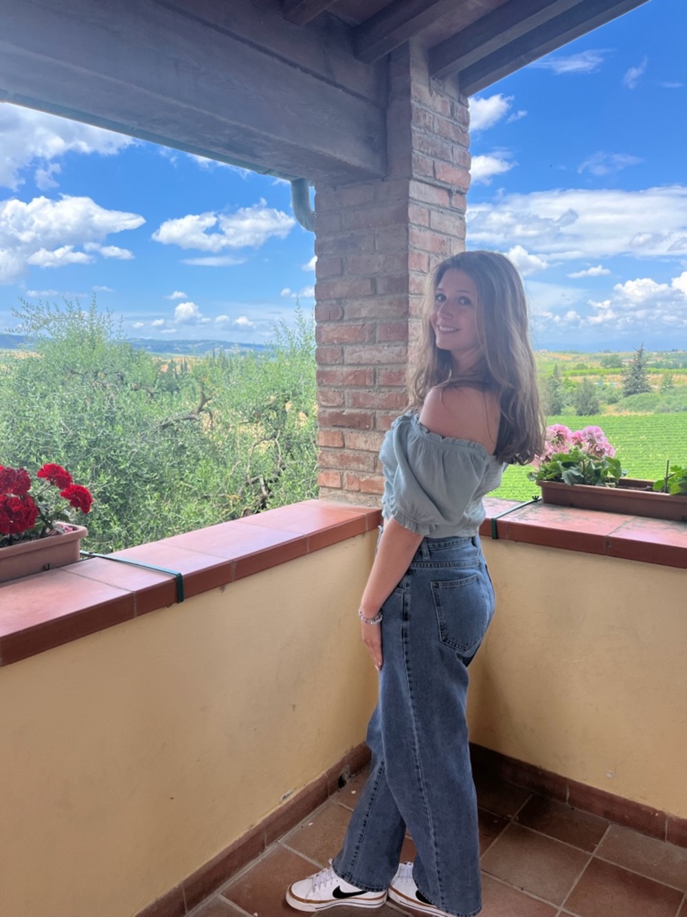 Meet your Posher, Catie